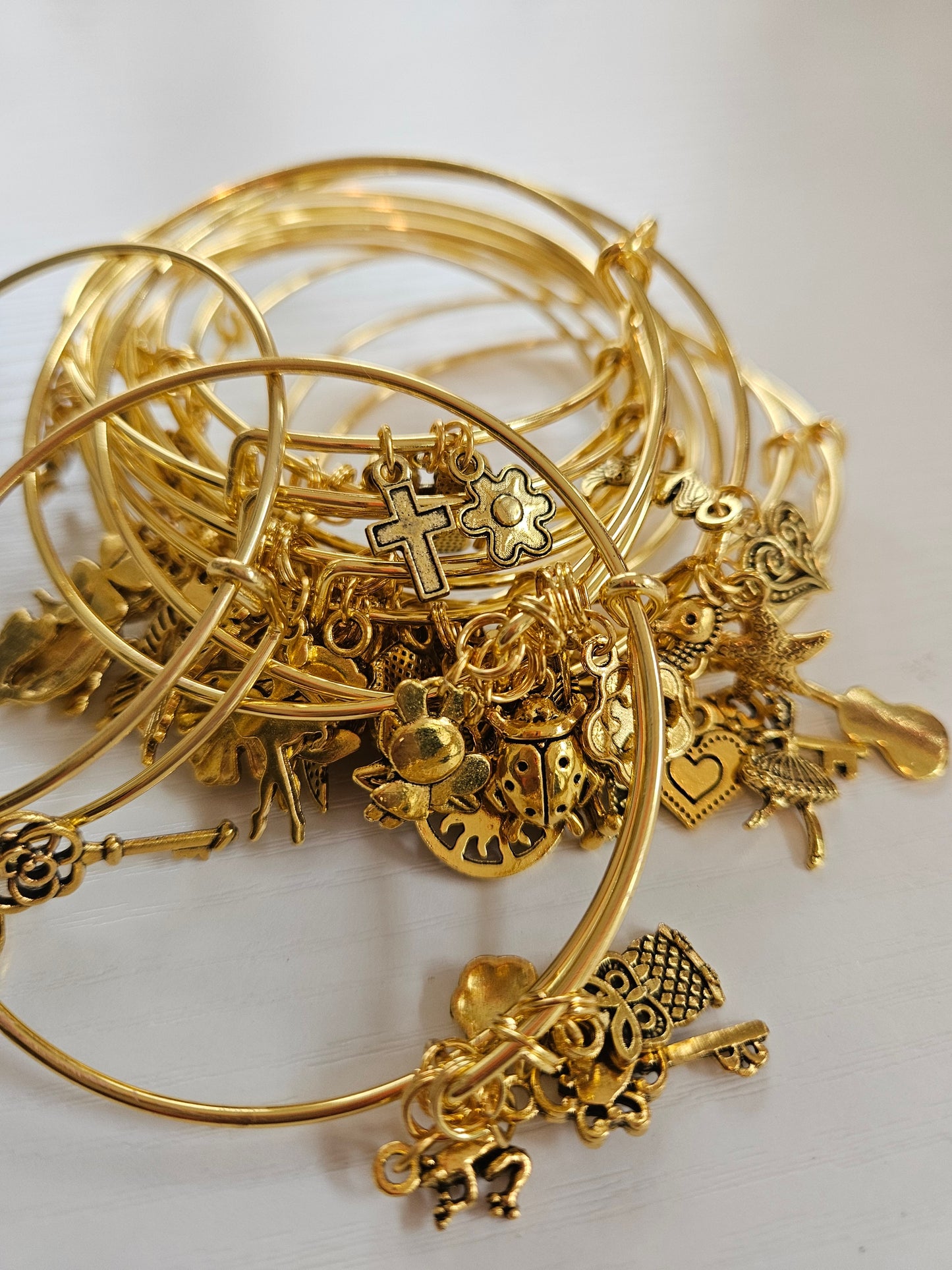 Basic Gold Bangle